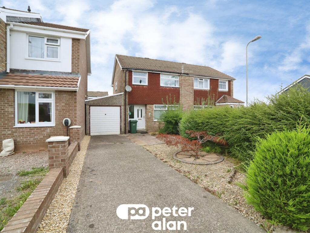 House in Cardiff, Gelligaer - View 2