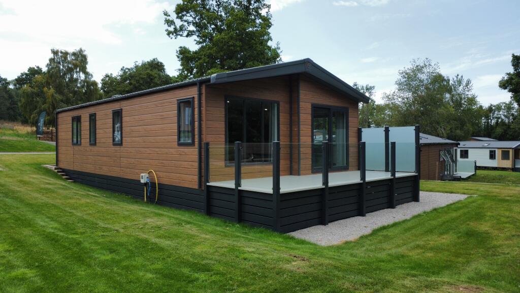 Main image of property: Victory Liberte Lodge 40x20, Bryn Morfydd Lodge Park, Llanrhaeadr-yng-Nghinmeirch , Llanrhaeadr, Denbighshire, LL16 4NP