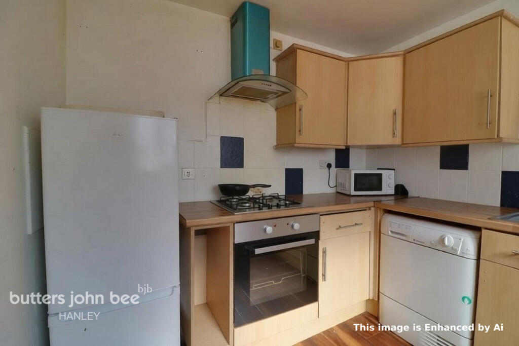 House in Stoke-on-Trent - More