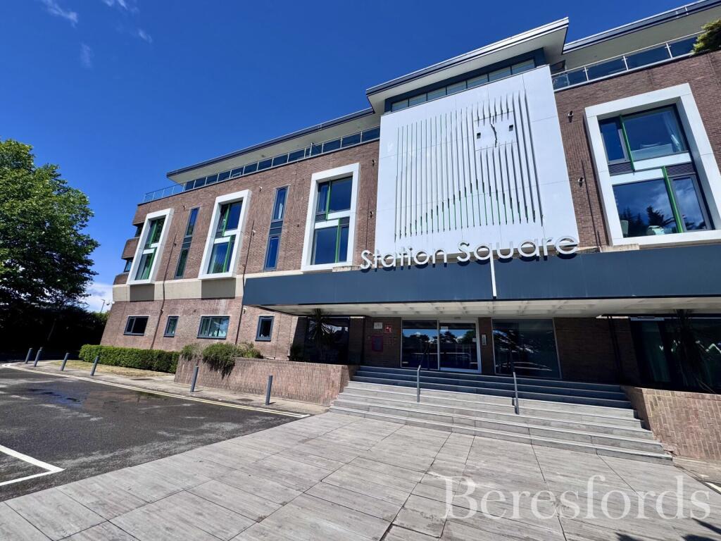 Main image of property: Bergholt Road, Colchester, CO4