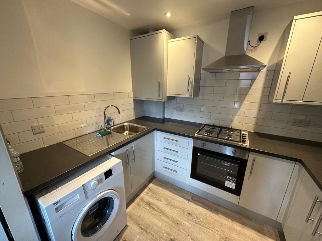 Apartment in Warwick, Royal Leamington Spa - View 5