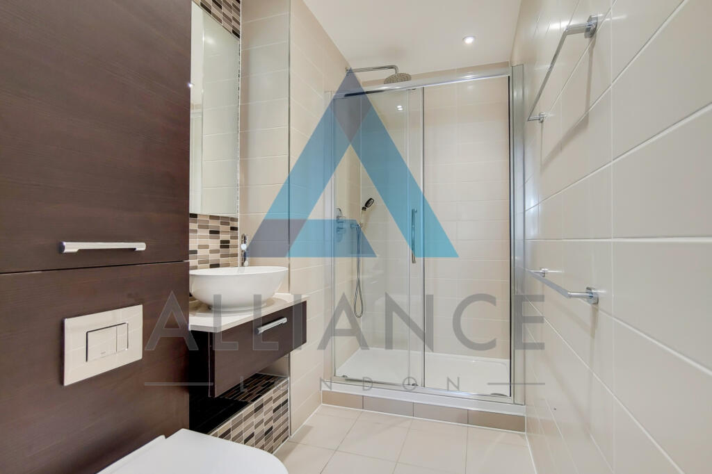 Apartment in London - View 3