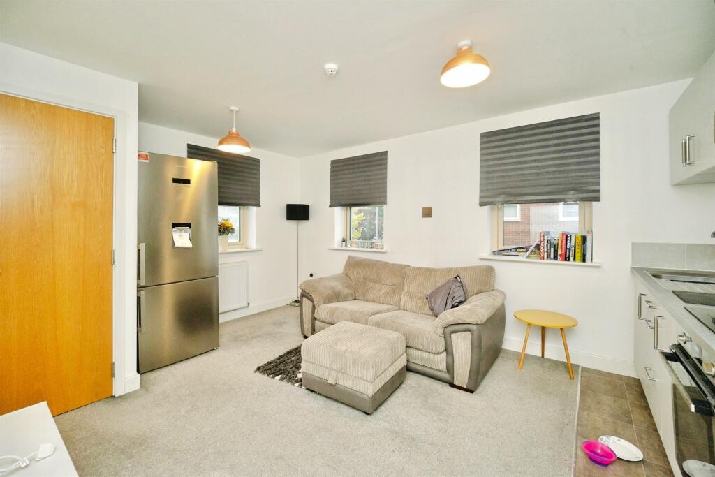 House in Leeds - View 5
