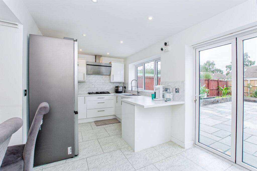 House in Peterborough - View 4