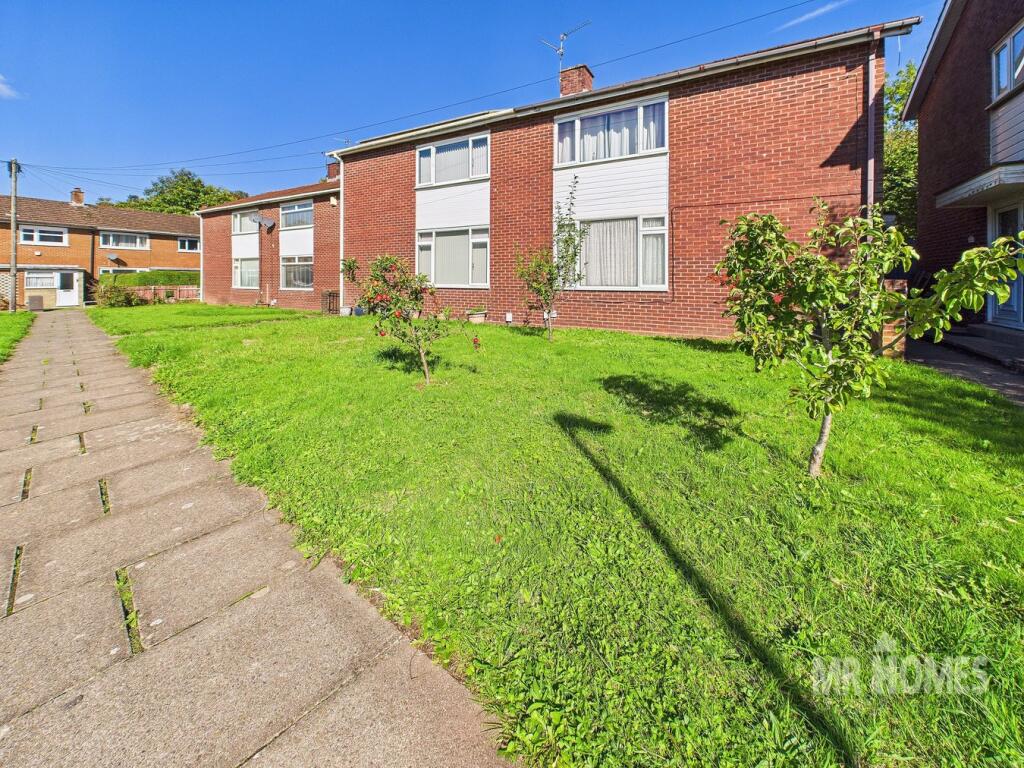 House in Cardiff, Pentrebane, Fairwater - View 2