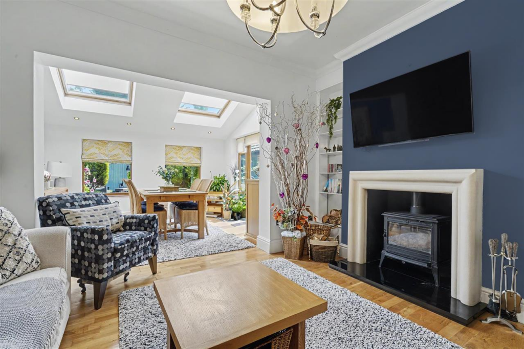 Trowell Grove, Long Eaton - View 3