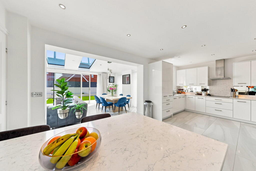 House in Tyldesley, Mosley Common - View 4