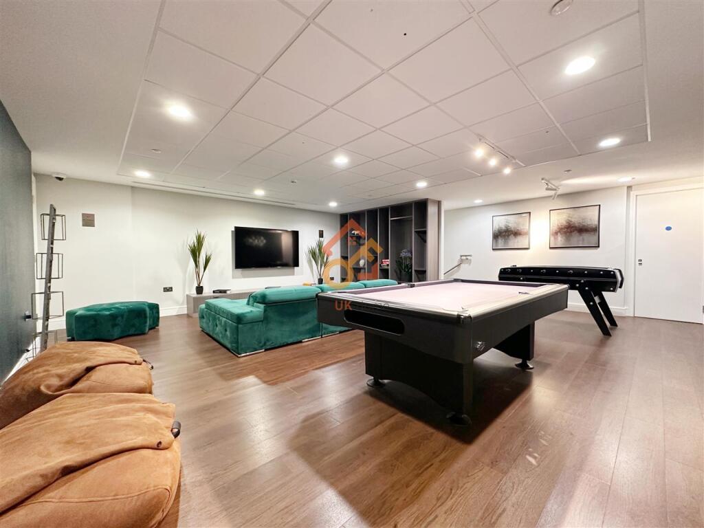 Studio flat for rent