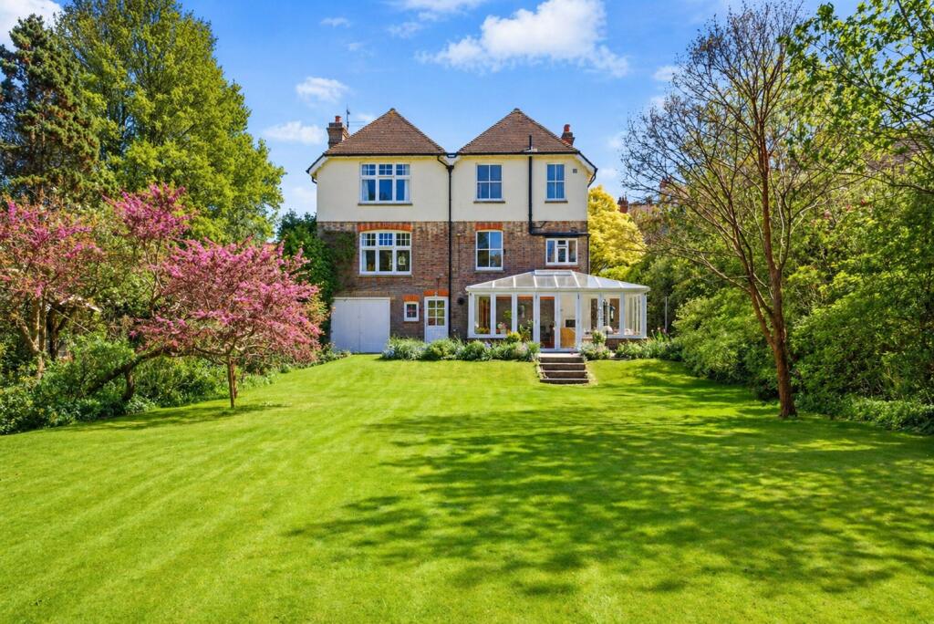 Townsend Lane, Harpenden, Hertfordshire, AL5