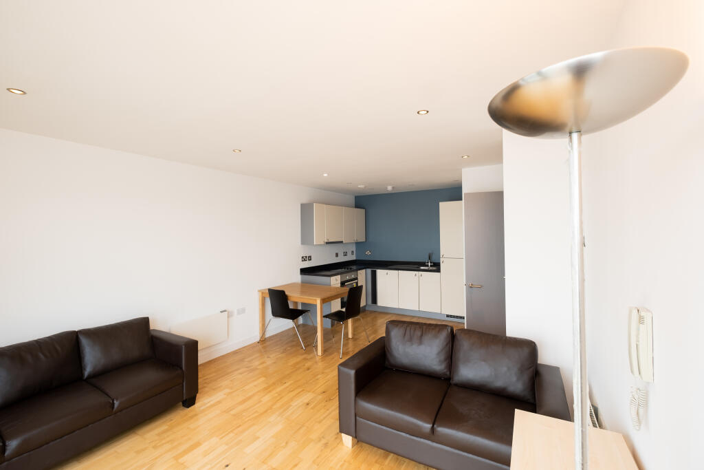 Main image of property: Alexandra Tower, 19 Princes Parade, Liverpool, Merseyside, L3