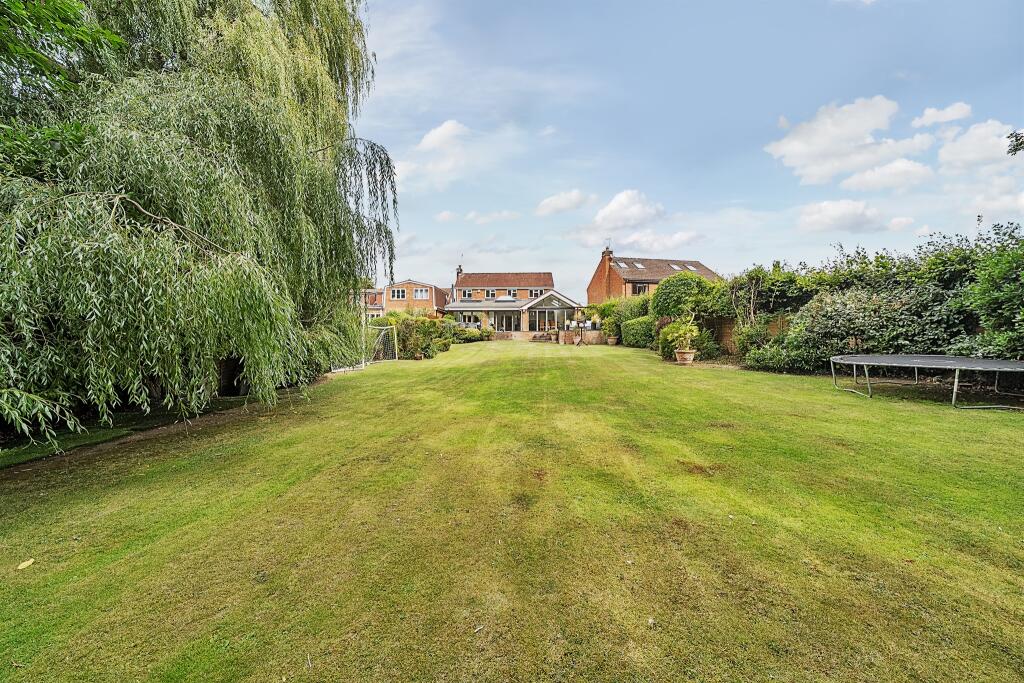 Additional image 6 of Mayflower Road, Park Street, St. Albans