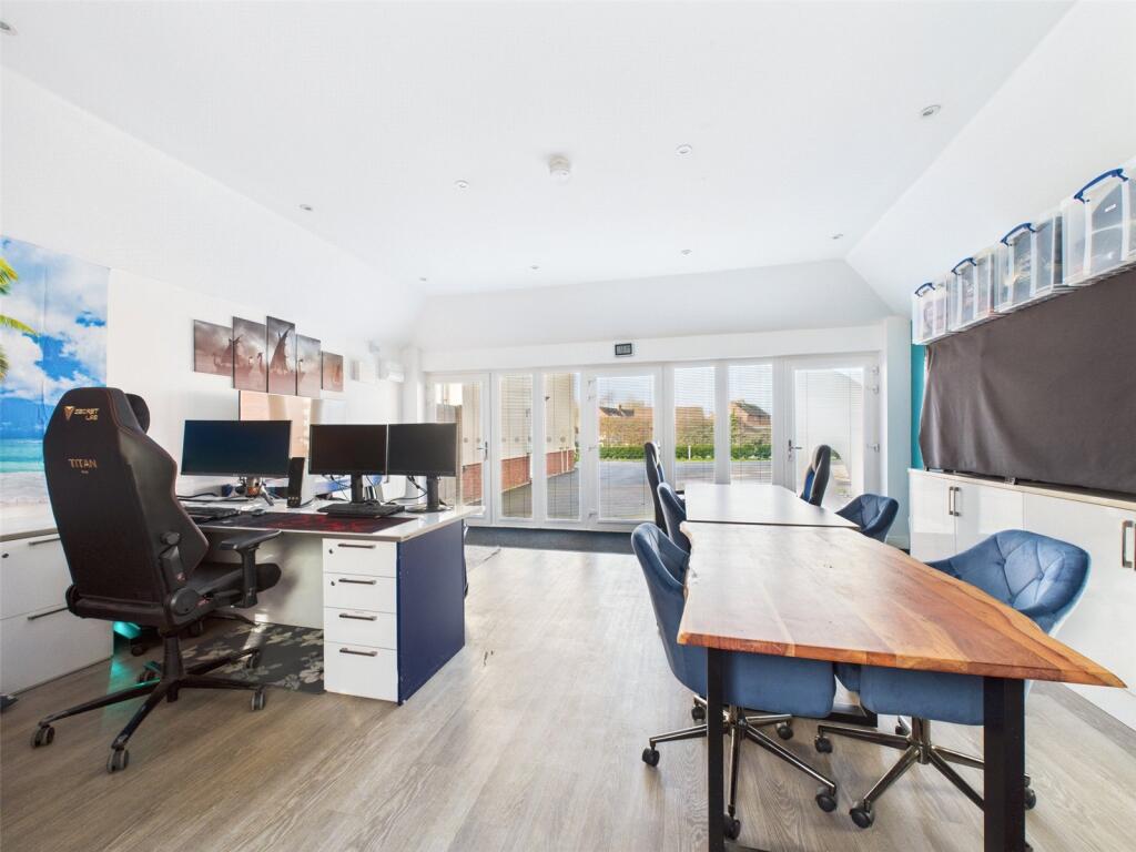 House in Tewkesbury, Twigworth - View 3