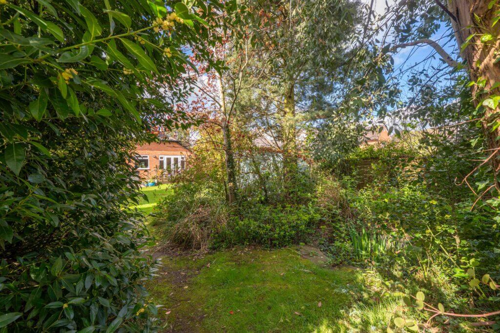 Additional image 25 of Birmingham Road, Alvechurch B48 7TA