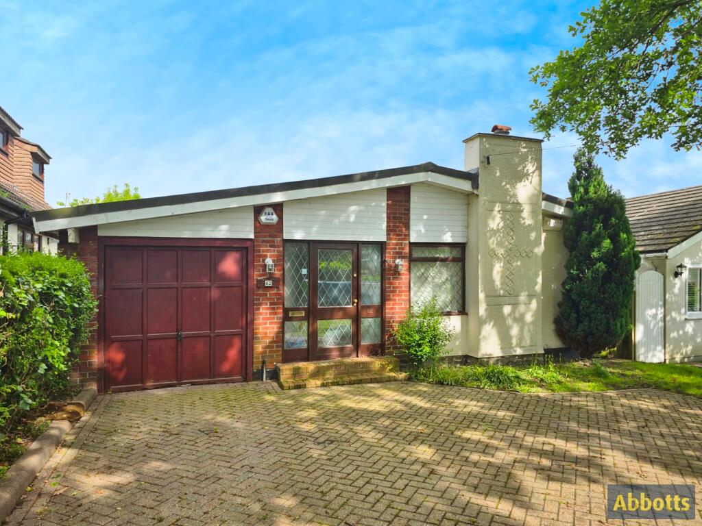Main image of property: Nobles Green Road, Leigh on Sea