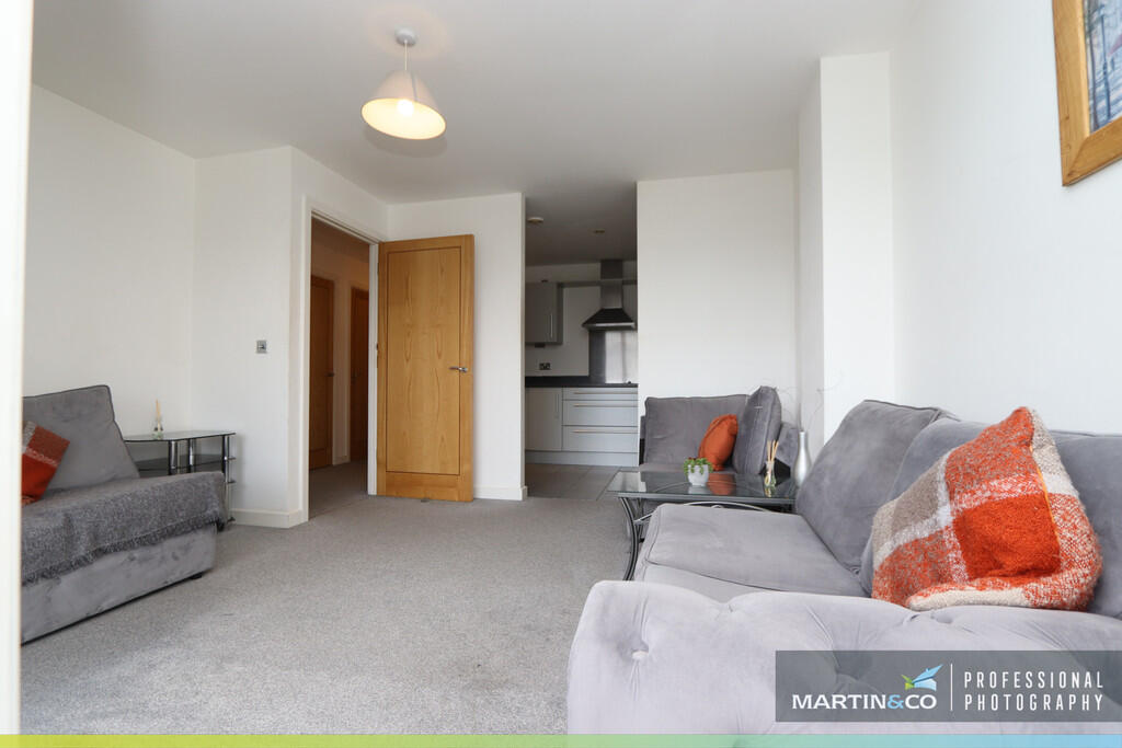 Apartment in Victoria Wharf, Grangetown - View 5