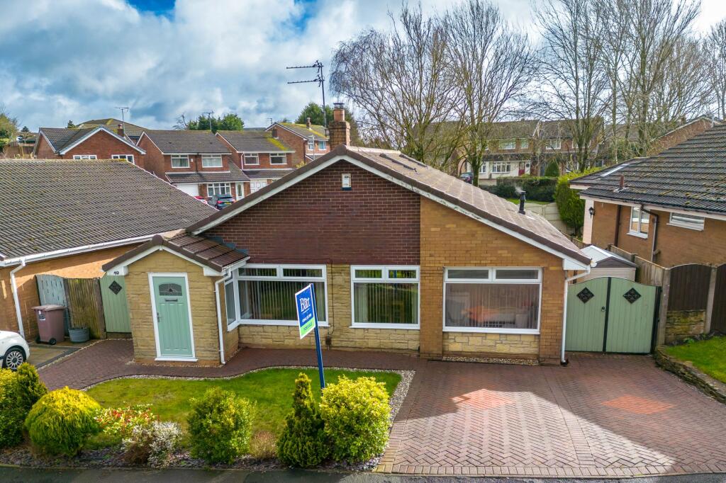 3-bed detached on Roby Well Way, Billinge, WN5, £450,000