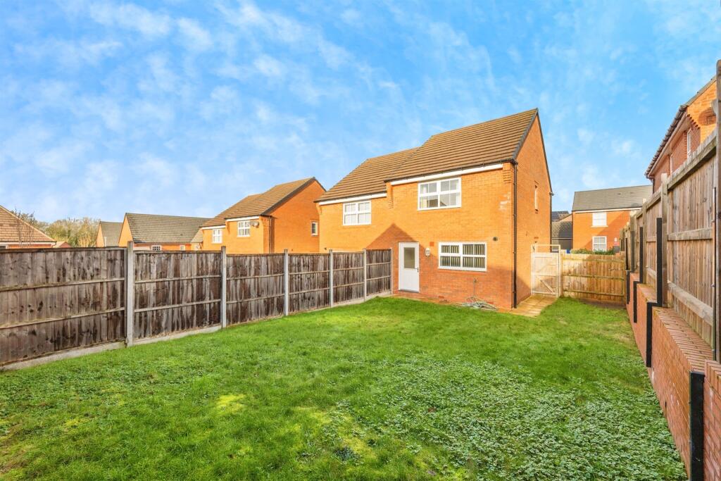 Sorrel Close, Uttoxeter photo 2