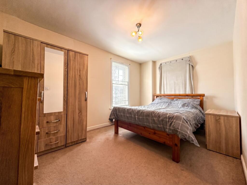 Apartment in Bridgwater, Eastover, Somerset - View 5
