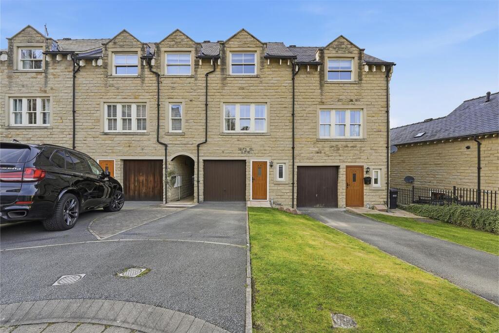 Main image of property: Deanway, Bollington, Macclesfield, SK10 5DW