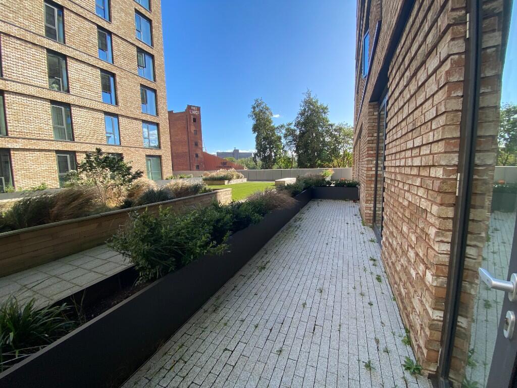 Wharf End, Manchester, Greater Manchester, M17 photo 2