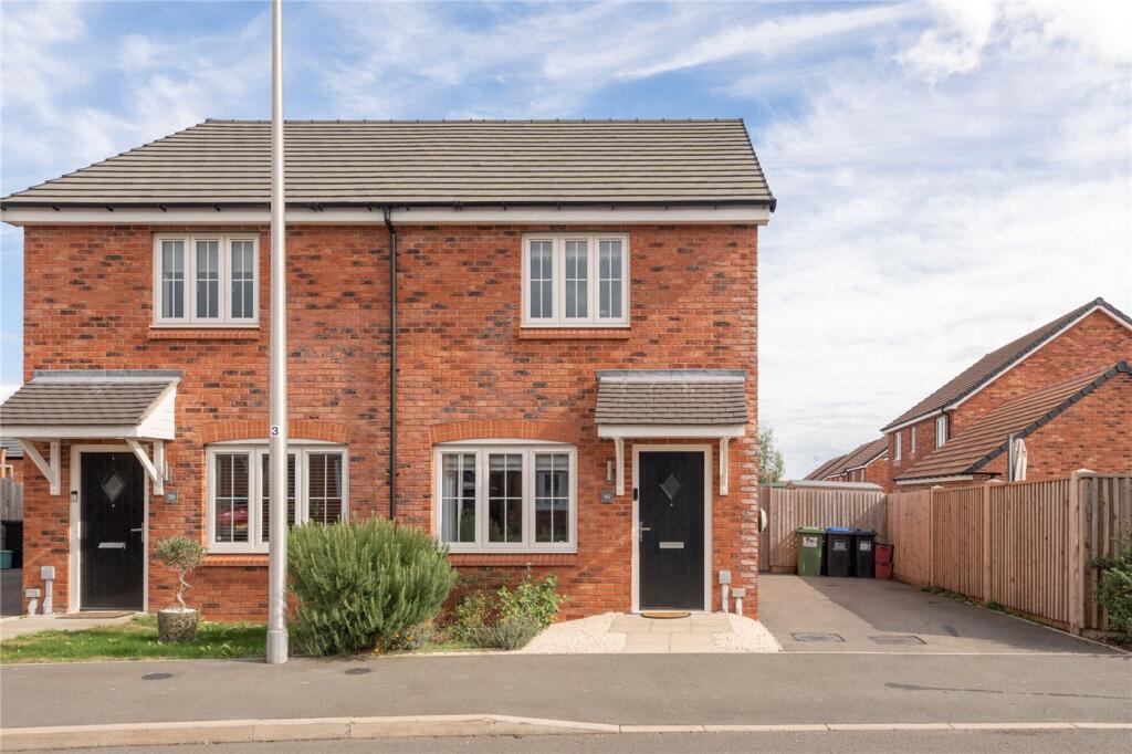 Main image of property: Phillips Way West, Hampton Magna, Warwick, Warwickshire, CV35
