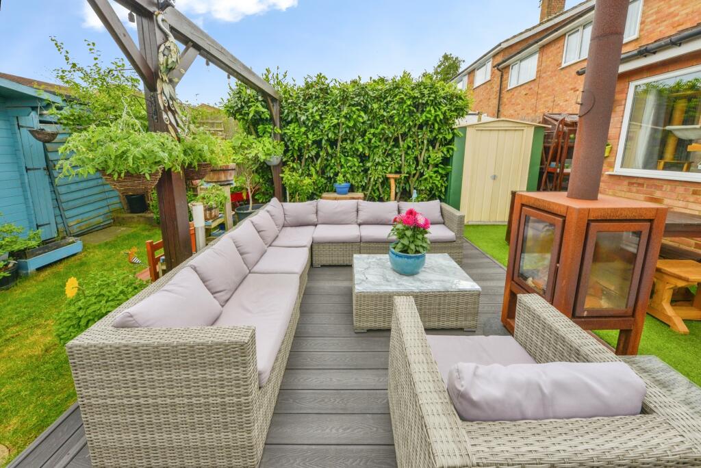 House in Hertford, Watton-at-Stone - View 2
