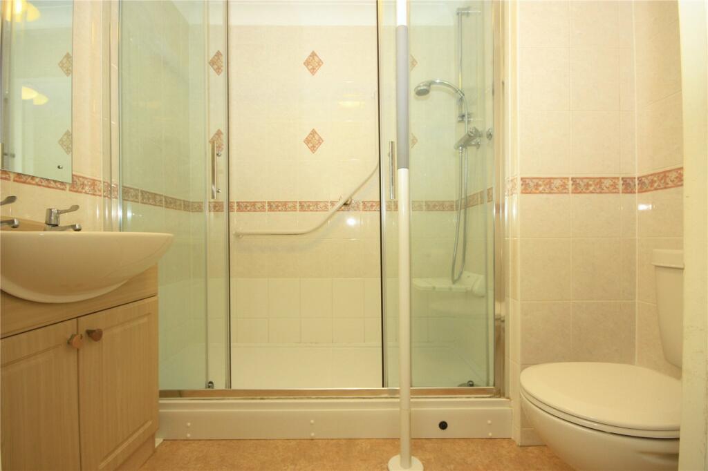 Springwell, Havant, Hampshire, PO9 - More