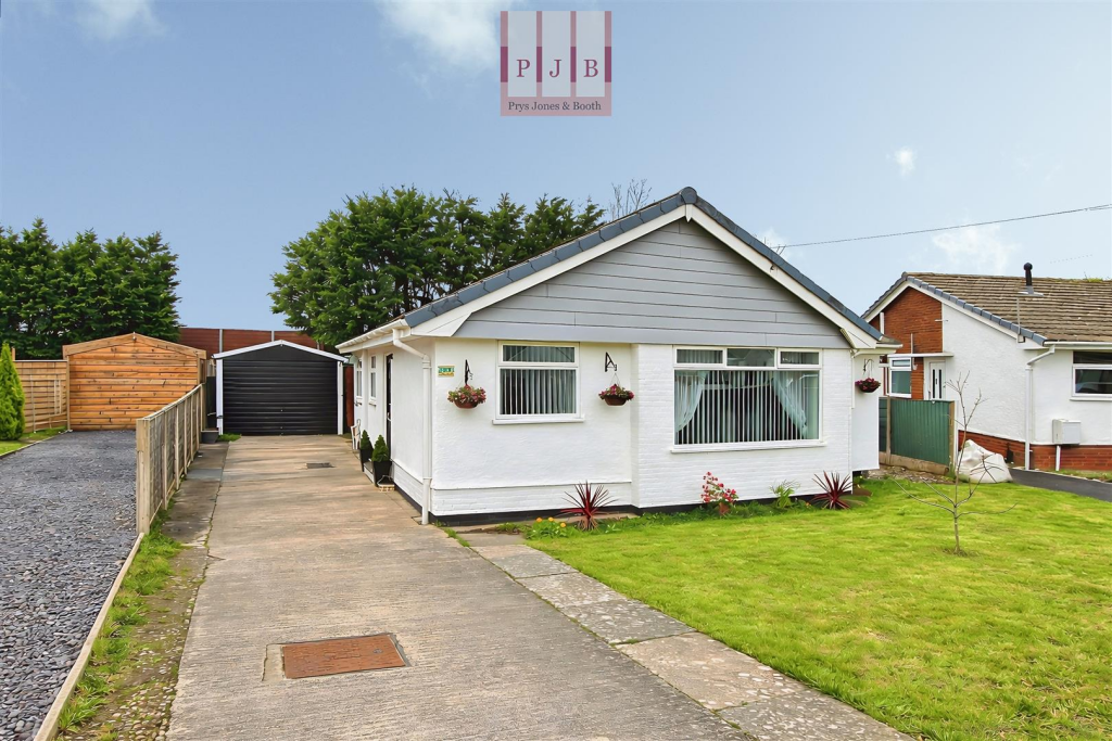 Main image of property: Min Y Don, Abergele