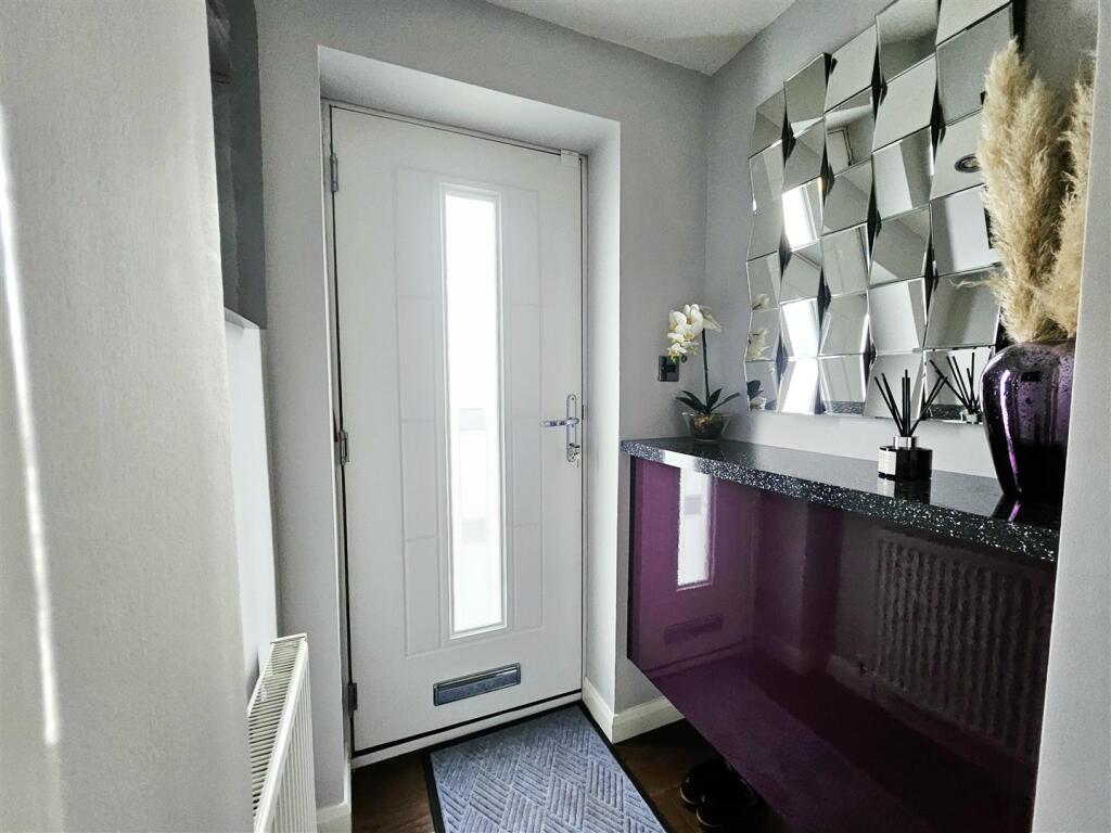 Wentworth Gardens, Swinton, Mexborough photo 2