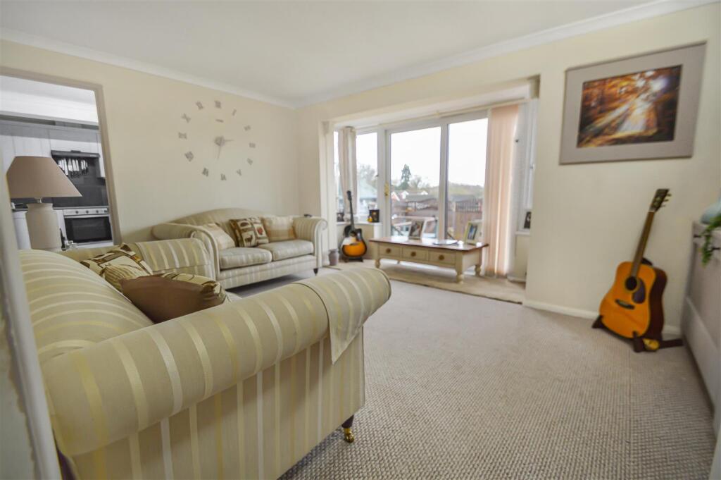 Ross Close, Haverhill photo 3