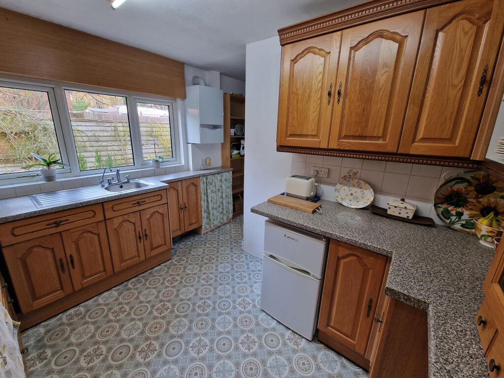 Additional image 6 of St. Michaels Avenue, Yeovil, Somerset, BA21 4LD