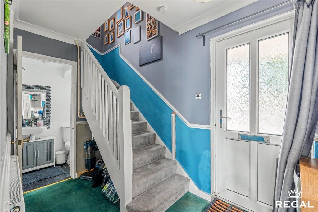 House in Southampton - View 4