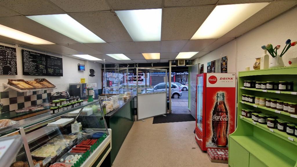 Main image of property: 88 Newland Avenue, Hull, East Riding Of Yorkshire, HU5