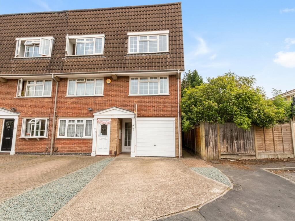 Main image of property: Waldale Drive, Leicester, LE2