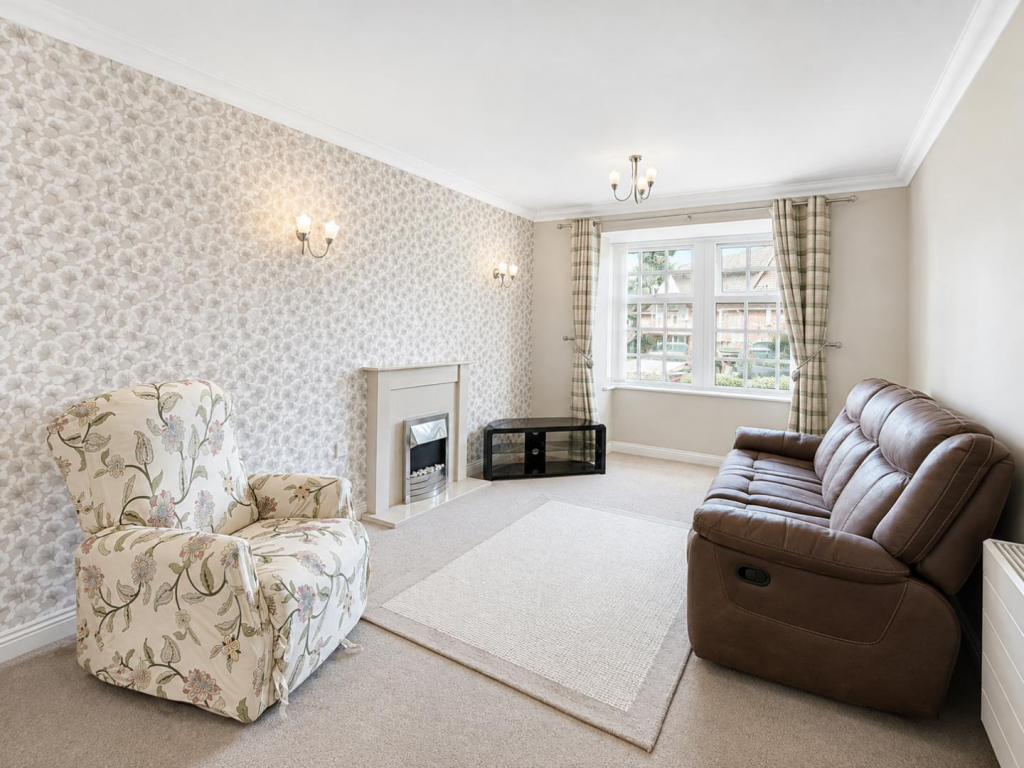 Apartment in Northampton - View 2