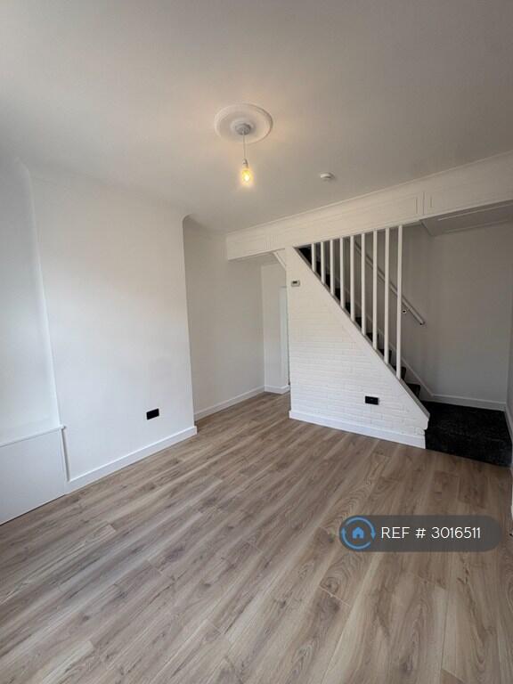 House in Sheffield - View 5