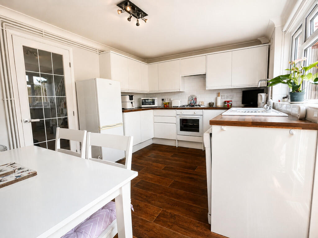 Carolina Way, Tiptree photo 4