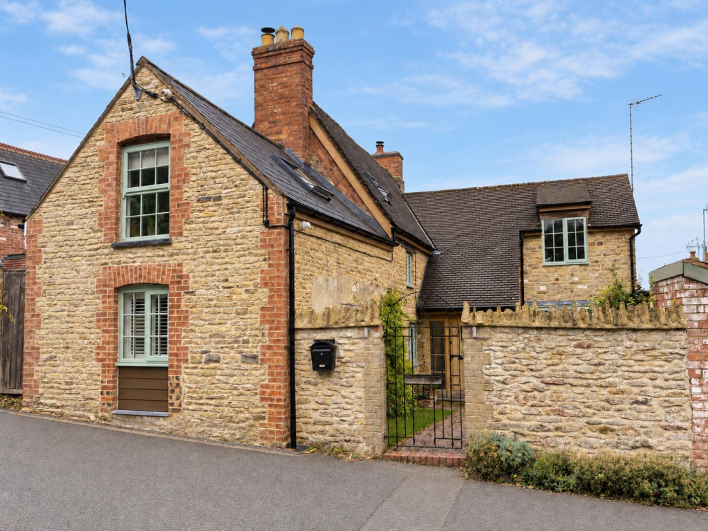 Main image of property: Back Lane, Holcot, Northamptonshire NN6