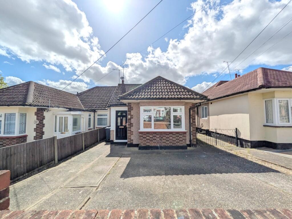 Main image of property: The Crescent, Hadleigh, Essex
