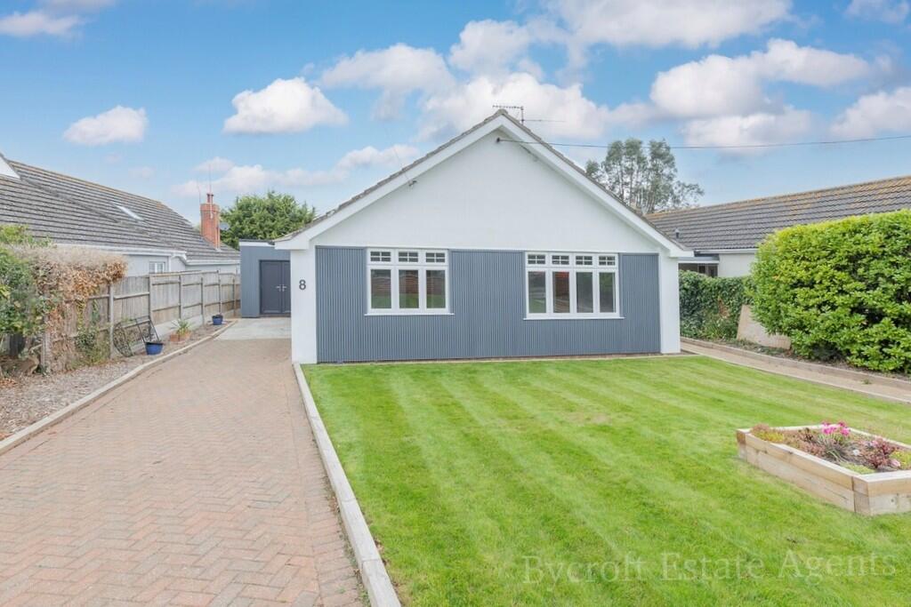 3-bed bungalow on Borrow Road, Lowestoft, £470,000