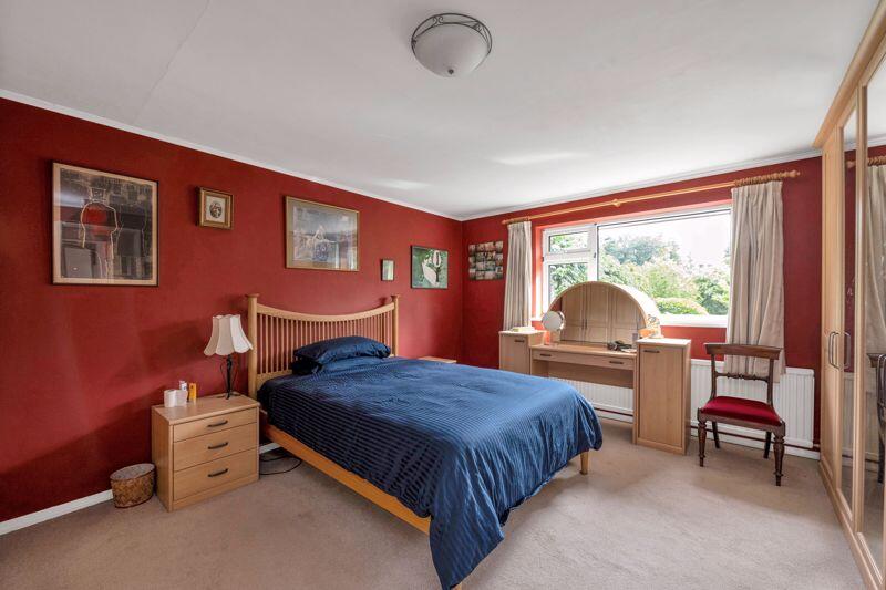 House in Aston Clinton, Buckinghamshire - More
