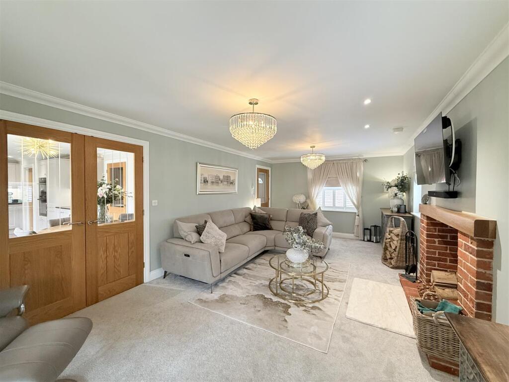 House in Ipswich - View 4