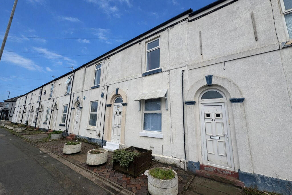 Main image of property: Folly Lane, Warrington, Cheshire, WA5