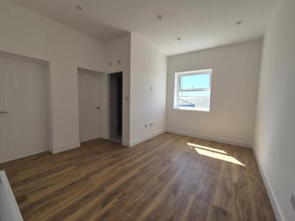 Flat 3