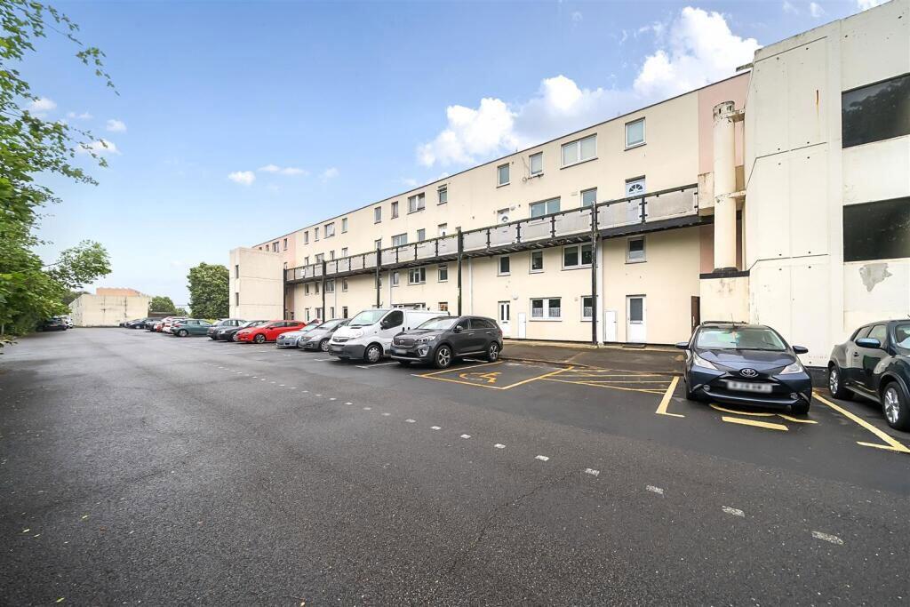 Main image of property: Samson Close, Gosport, Hampshire, PO13 9QH