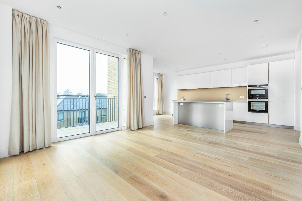 Apartment in Twickenham - View 3