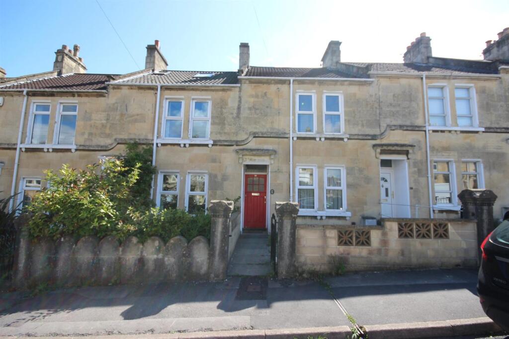 West Avenue, BA2 3QB