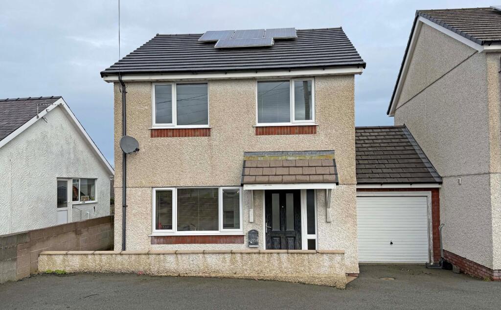 Main image of property: Ffordd Cildwrn, Llangefni, Isle of Anglesey, LL77