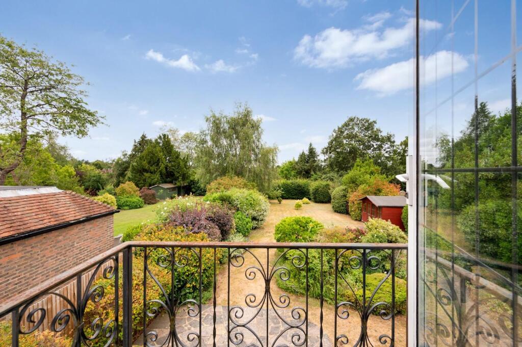 House in Epsom and Ewell, Epsom - View 3