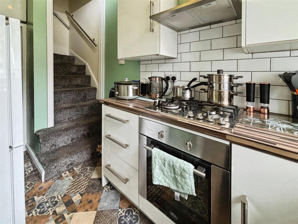 House in Bradford, West Yorkshire - View 5